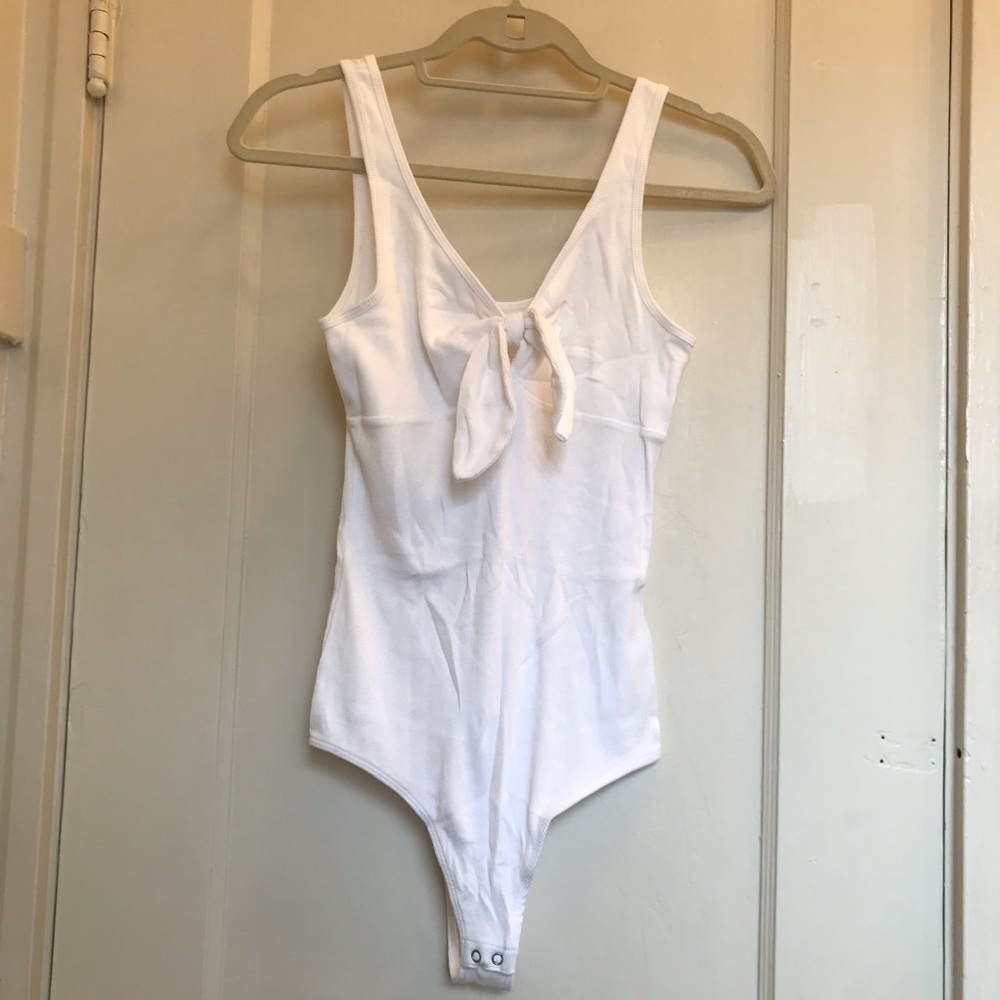 Hollister White Tie-Front Bodysuit